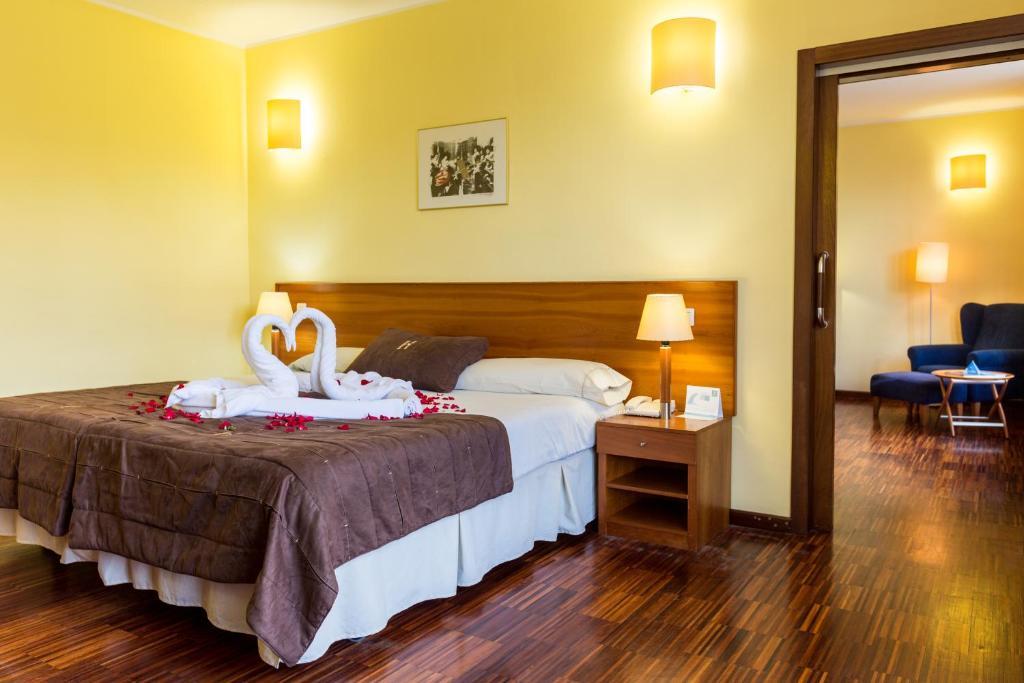 Hotel Escuela Santa Cruz Luaran gambar